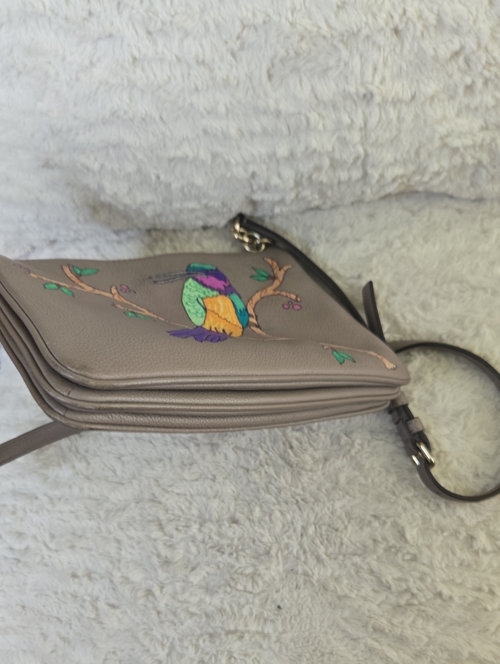 kate spade gray crossbody with colorful bird painting - Picture 4 of 8